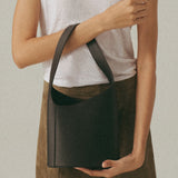 Moins Bucket Cocoa Brown